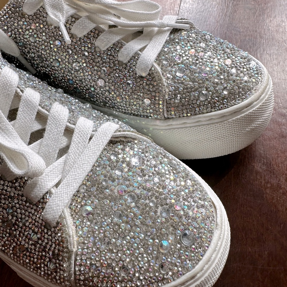 EUC Betsy Johnson size 8